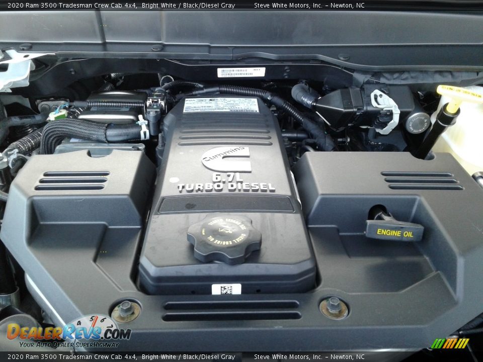2020 Ram 3500 Tradesman Crew Cab 4x4 Bright White / Black/Diesel Gray Photo #9