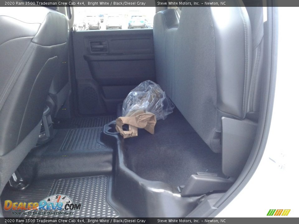 2020 Ram 3500 Tradesman Crew Cab 4x4 Bright White / Black/Diesel Gray Photo #12