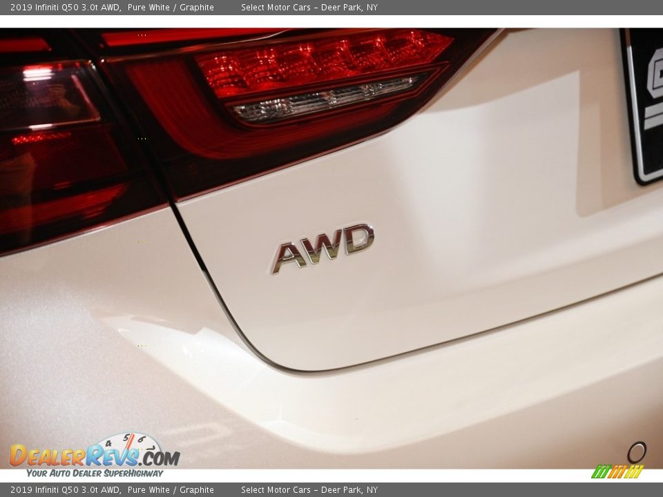2019 Infiniti Q50 3.0t AWD Pure White / Graphite Photo #9