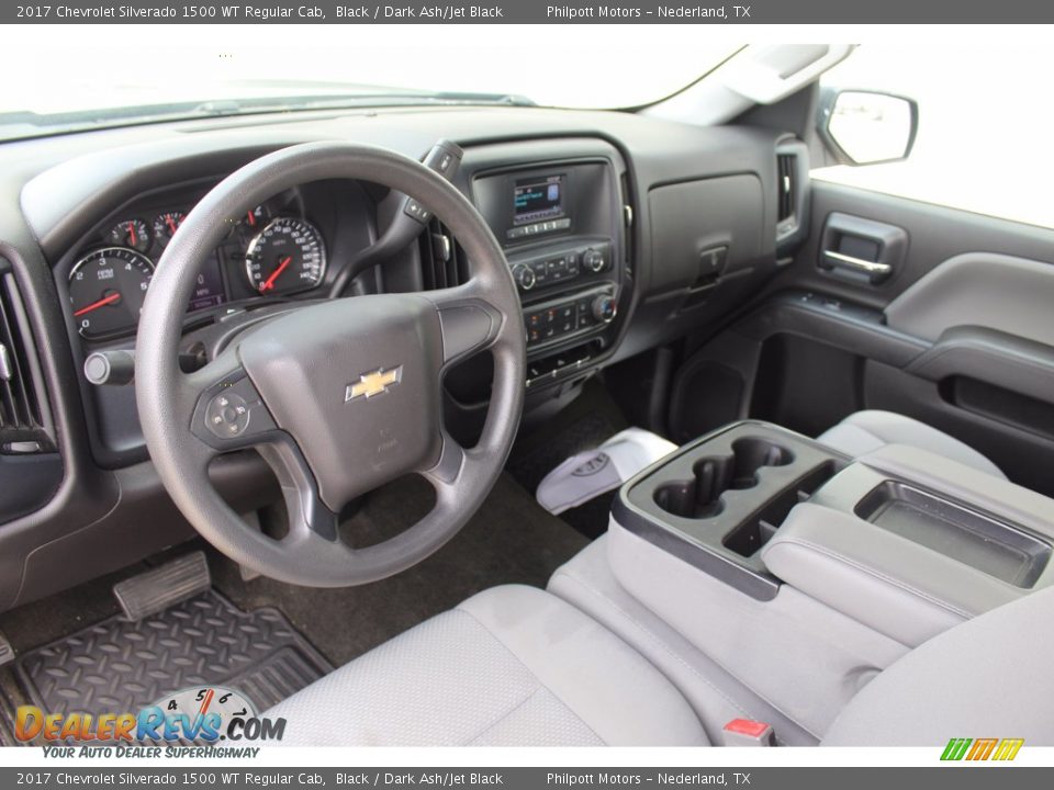 Dashboard of 2017 Chevrolet Silverado 1500 WT Regular Cab Photo #16