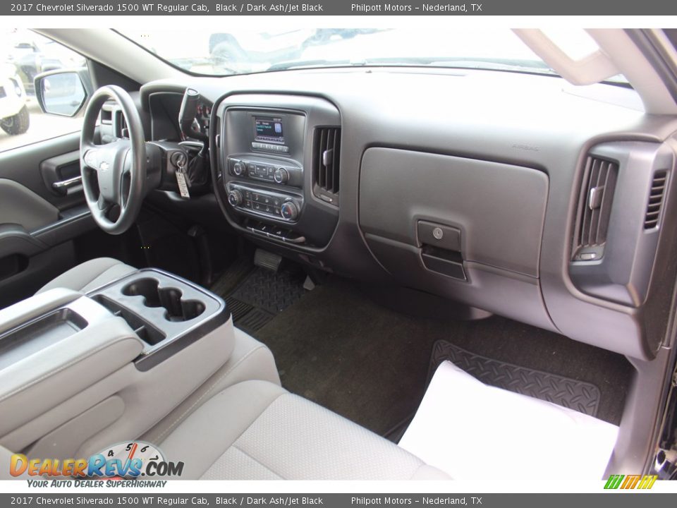 Dashboard of 2017 Chevrolet Silverado 1500 WT Regular Cab Photo #21