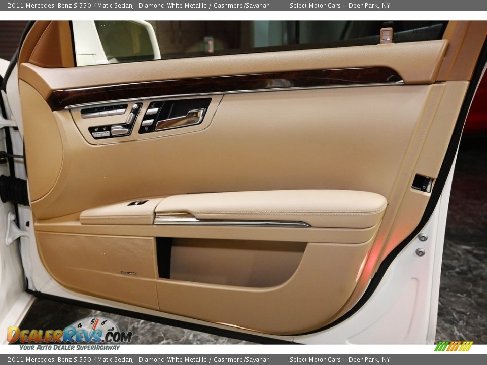 2011 Mercedes-Benz S 550 4Matic Sedan Diamond White Metallic / Cashmere/Savanah Photo #17