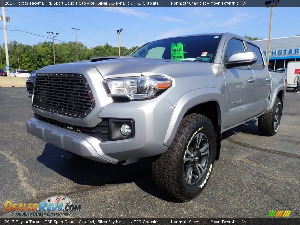 2017 Toyota Tacoma TRD Sport Double Cab 4x4 Silver Sky Metallic / TRD Graphite Photo #2