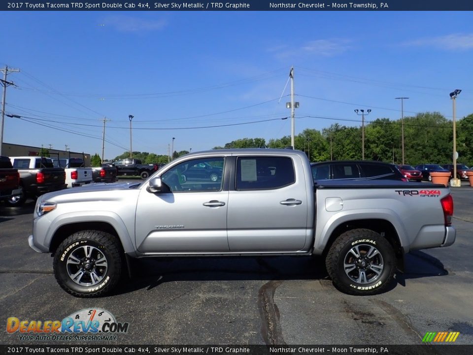2017 Toyota Tacoma TRD Sport Double Cab 4x4 Silver Sky Metallic / TRD Graphite Photo #3