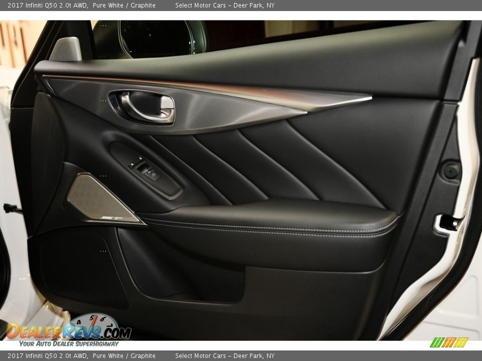 Door Panel of 2017 Infiniti Q50 2.0t AWD Photo #14