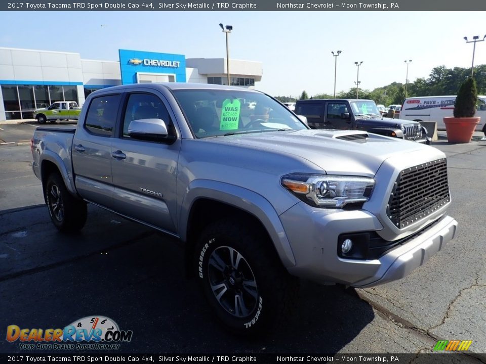 2017 Toyota Tacoma TRD Sport Double Cab 4x4 Silver Sky Metallic / TRD Graphite Photo #10