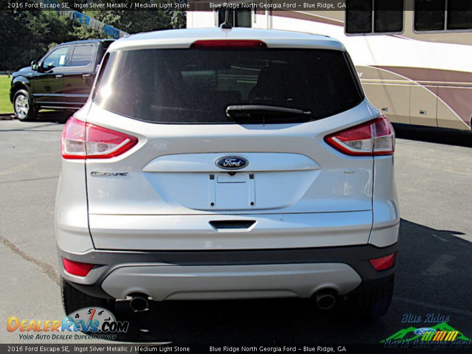 2016 Ford Escape SE Ingot Silver Metallic / Medium Light Stone Photo #4