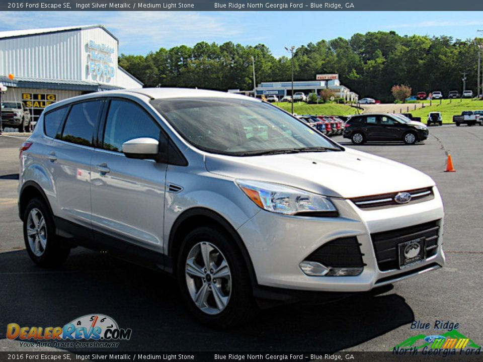 2016 Ford Escape SE Ingot Silver Metallic / Medium Light Stone Photo #7