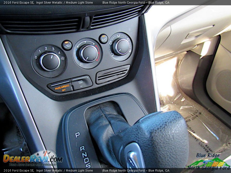 2016 Ford Escape SE Ingot Silver Metallic / Medium Light Stone Photo #23