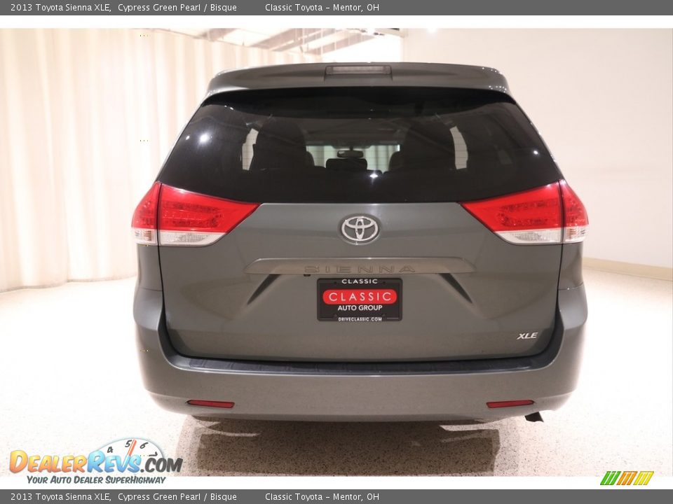 2013 Toyota Sienna XLE Cypress Green Pearl / Bisque Photo #19