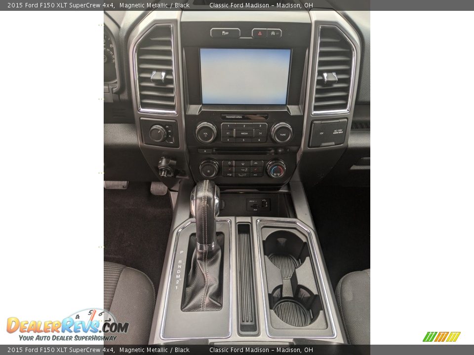 2015 Ford F150 XLT SuperCrew 4x4 Magnetic Metallic / Black Photo #10