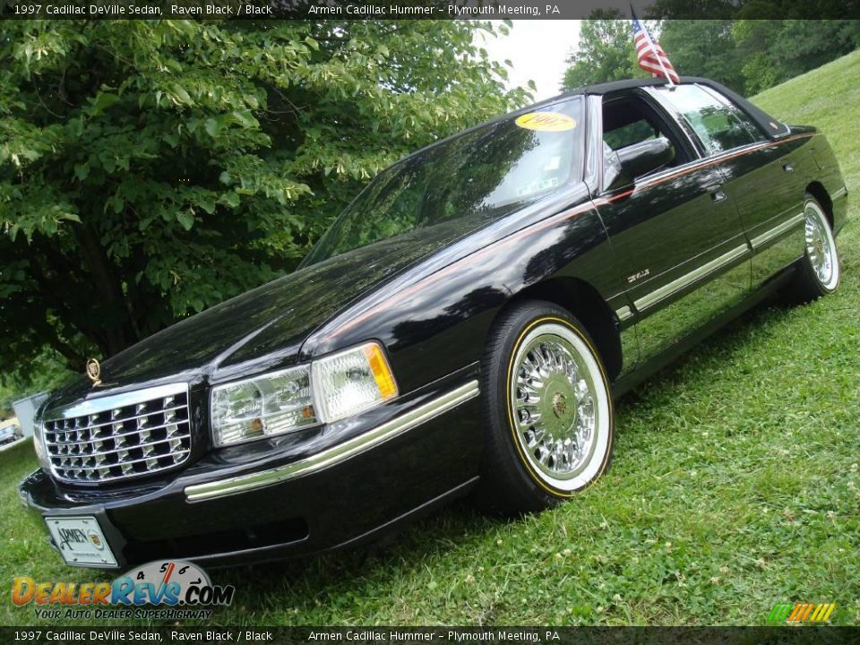 1997 Cadillac DeVille Sedan Raven Black / Black Photo #1