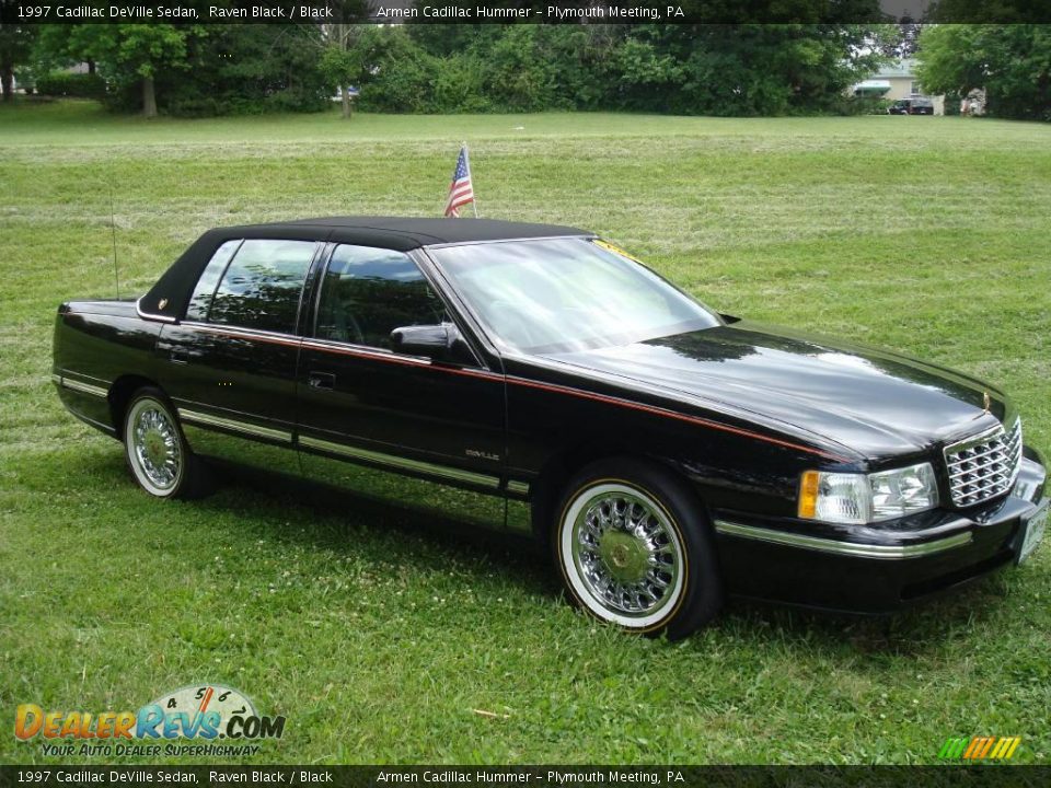 1997 Cadillac DeVille Sedan Raven Black / Black Photo #3