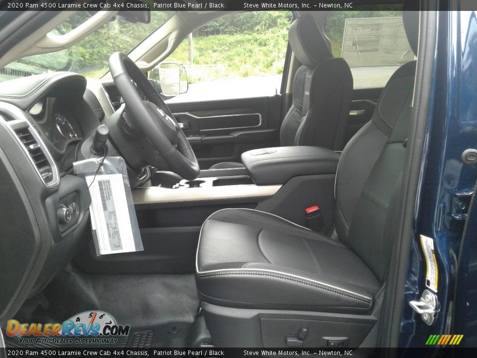 Front Seat of 2020 Ram 4500 Laramie Crew Cab 4x4 Chassis Photo #10