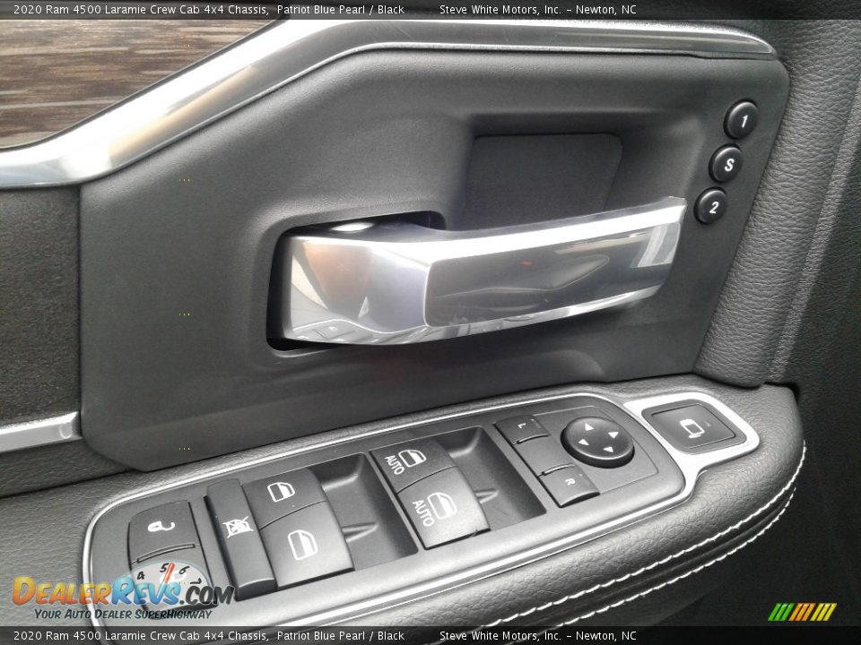 Controls of 2020 Ram 4500 Laramie Crew Cab 4x4 Chassis Photo #11