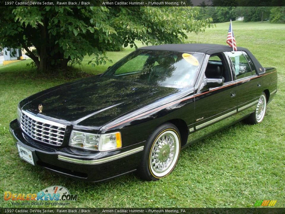 1997 Cadillac DeVille Sedan Raven Black / Black Photo #6