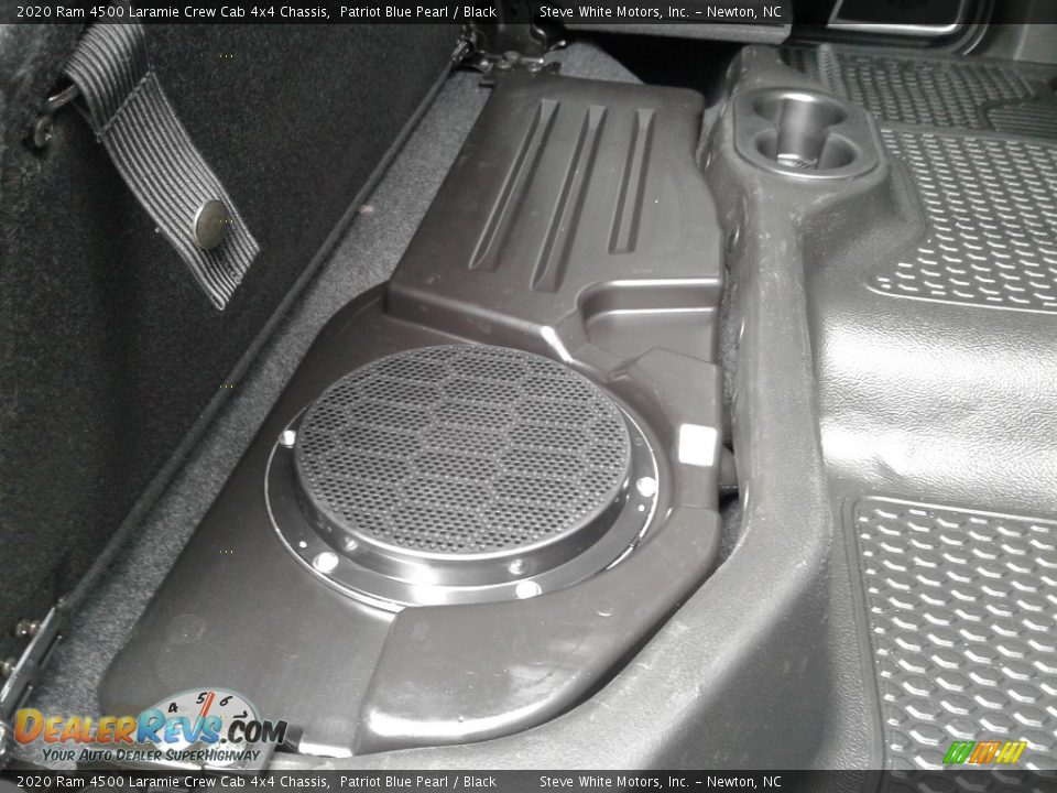 2020 Ram 4500 Laramie Crew Cab 4x4 Chassis Patriot Blue Pearl / Black Photo #16