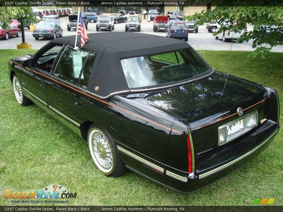 1997 Cadillac DeVille Sedan Raven Black / Black Photo #9