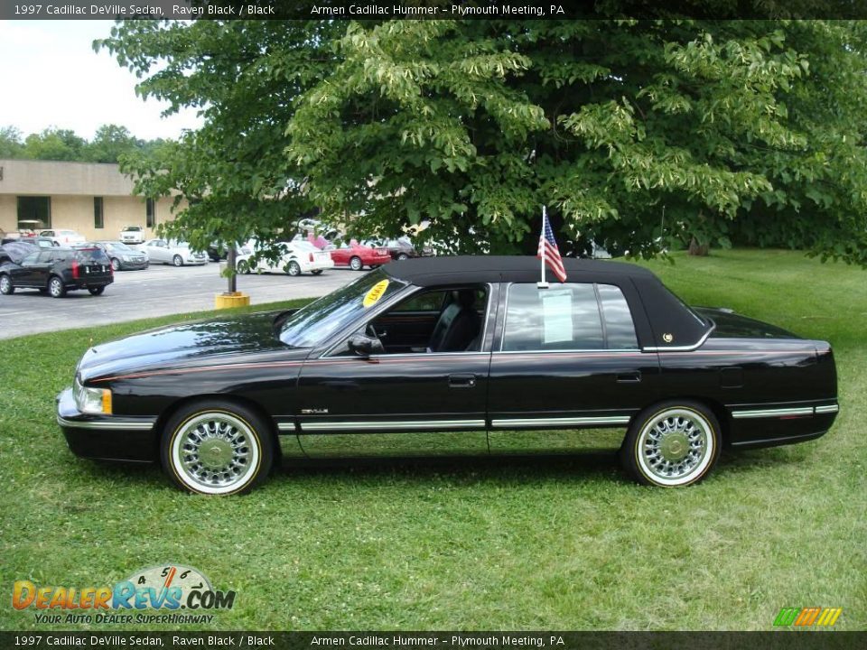 1997 Cadillac DeVille Sedan Raven Black / Black Photo #10