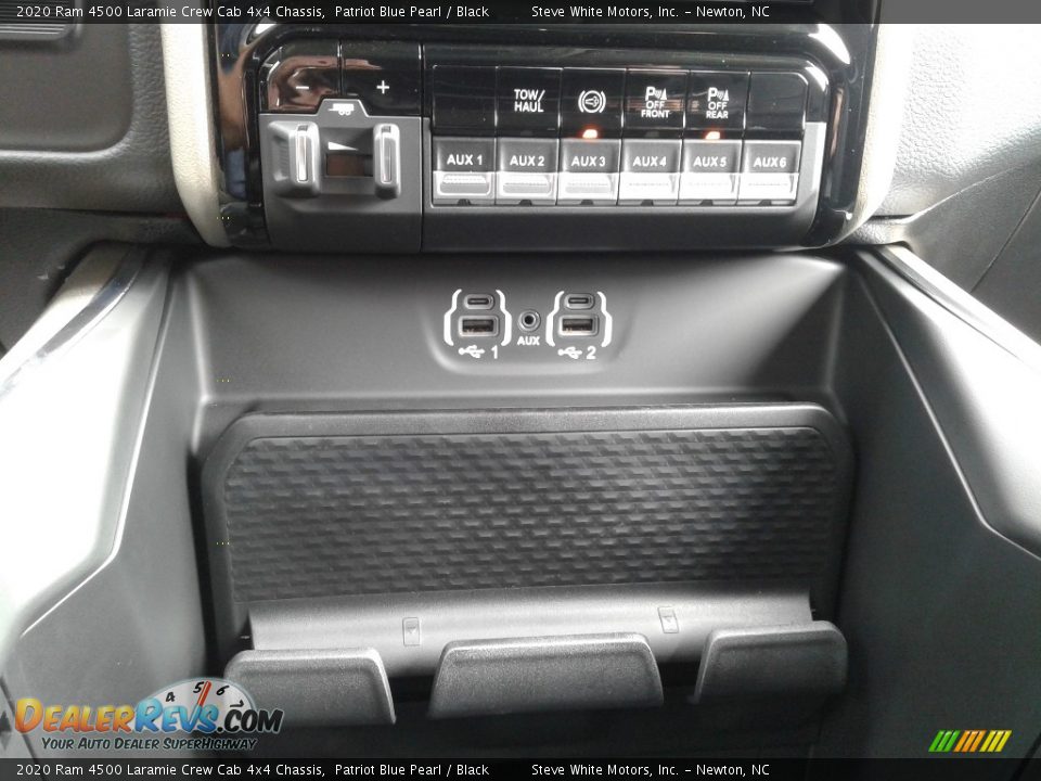 Controls of 2020 Ram 4500 Laramie Crew Cab 4x4 Chassis Photo #28