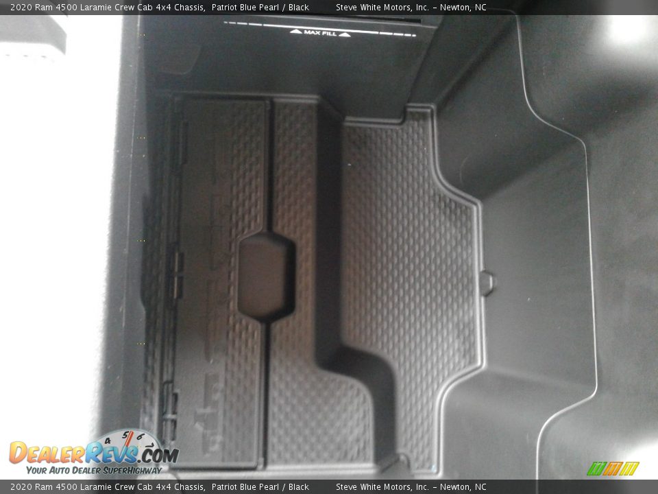 2020 Ram 4500 Laramie Crew Cab 4x4 Chassis Patriot Blue Pearl / Black Photo #31