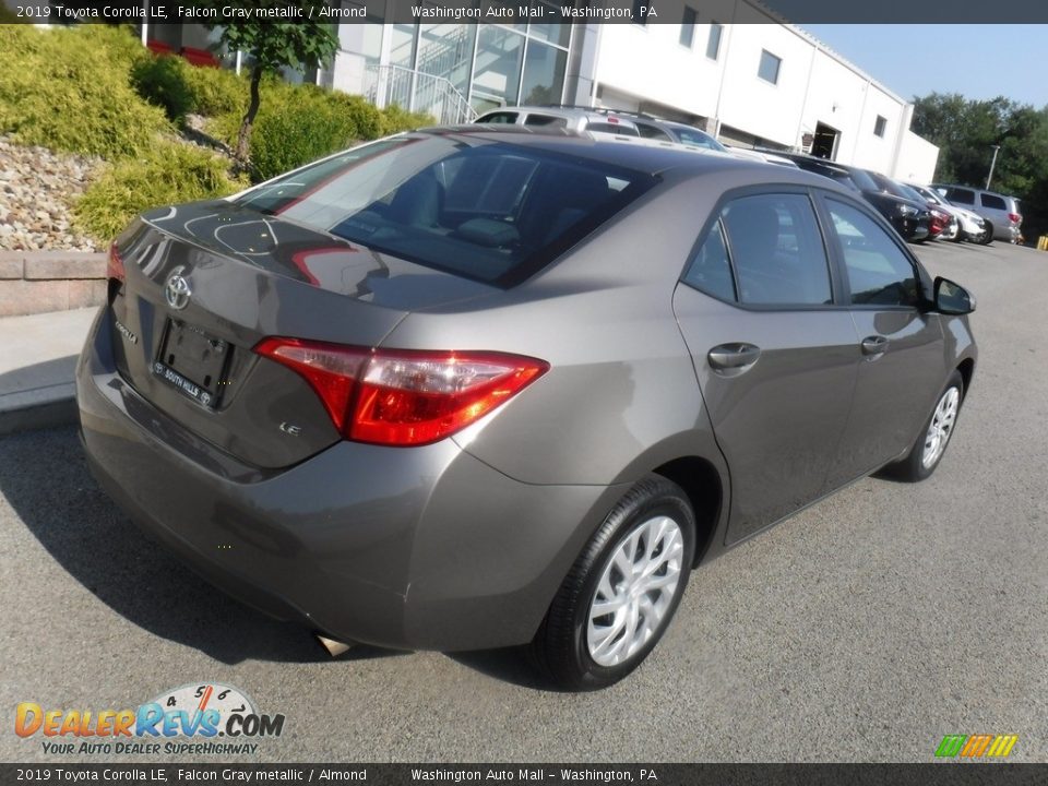 2019 Toyota Corolla LE Falcon Gray metallic / Almond Photo #15