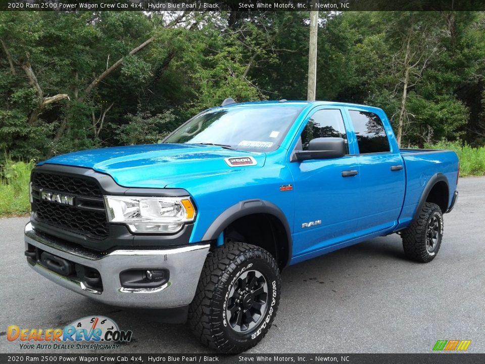 Front 3/4 View of 2020 Ram 2500 Power Wagon Crew Cab 4x4 Photo #2