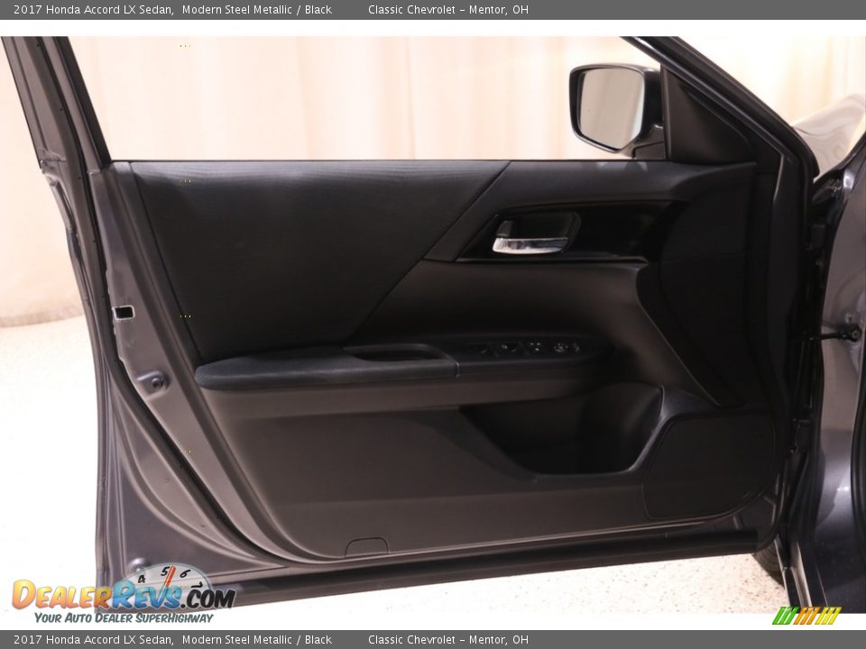 2017 Honda Accord LX Sedan Modern Steel Metallic / Black Photo #4