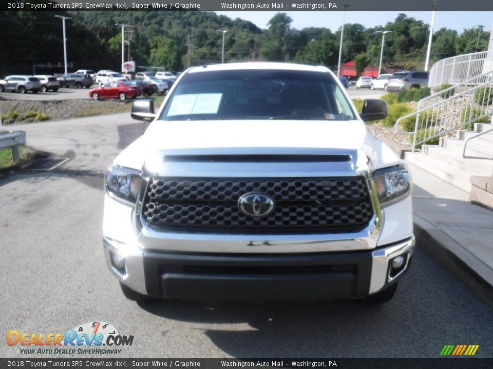 2018 Toyota Tundra SR5 CrewMax 4x4 Super White / Graphite Photo #11