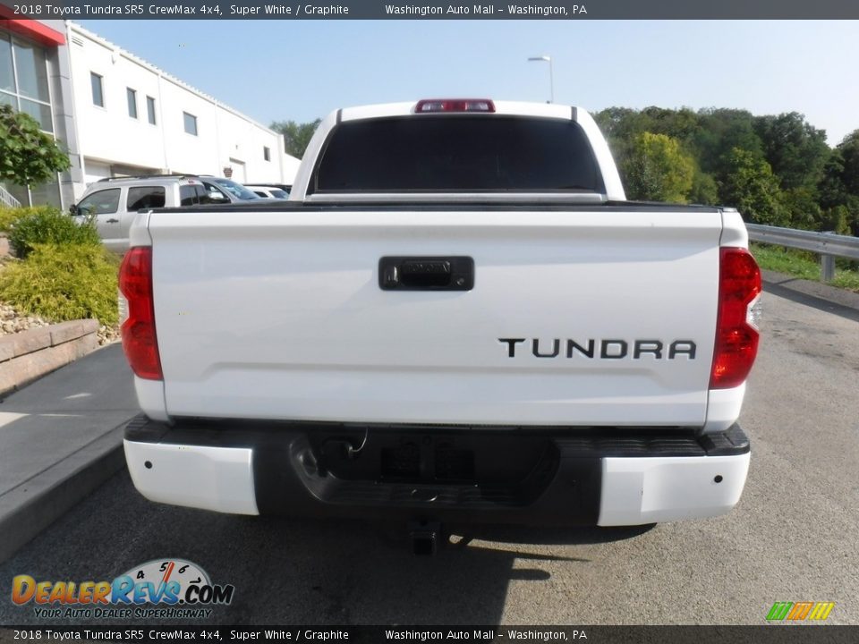 2018 Toyota Tundra SR5 CrewMax 4x4 Super White / Graphite Photo #15