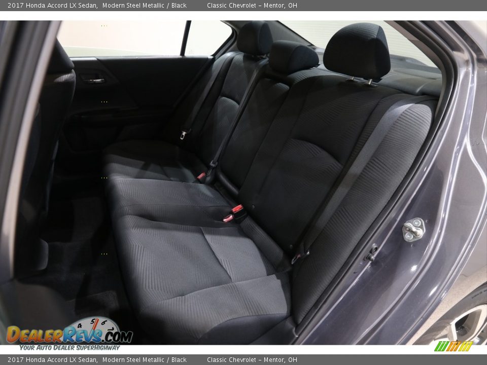 2017 Honda Accord LX Sedan Modern Steel Metallic / Black Photo #19