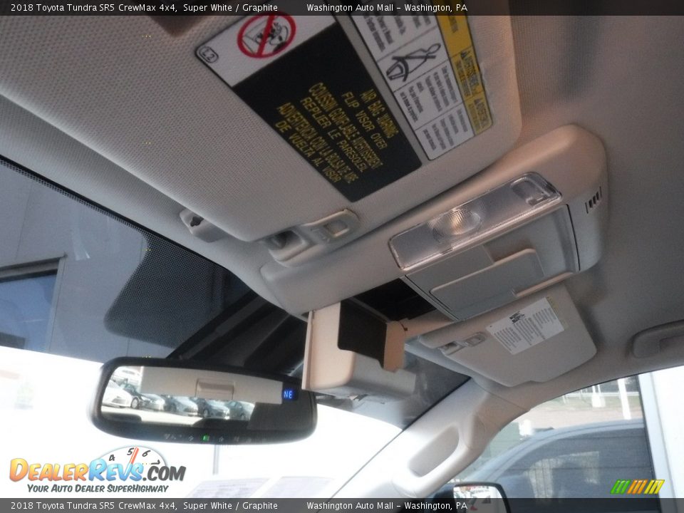2018 Toyota Tundra SR5 CrewMax 4x4 Super White / Graphite Photo #23