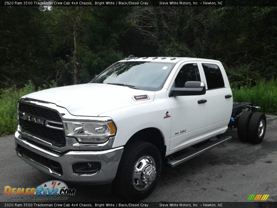 2020 Ram 3500 Tradesman Crew Cab 4x4 Chassis Bright White / Black/Diesel Gray Photo #2