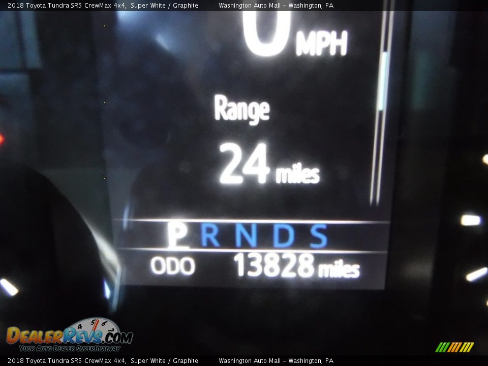 2018 Toyota Tundra SR5 CrewMax 4x4 Super White / Graphite Photo #27