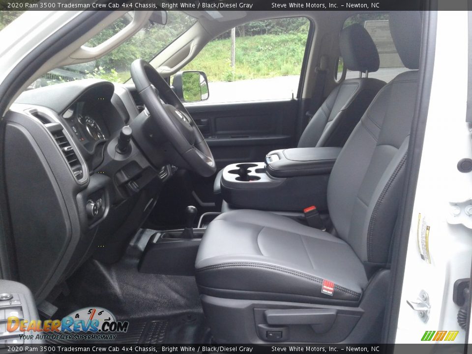2020 Ram 3500 Tradesman Crew Cab 4x4 Chassis Bright White / Black/Diesel Gray Photo #10