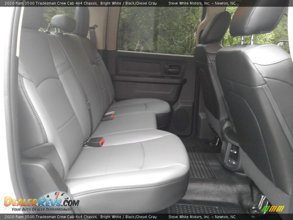 2020 Ram 3500 Tradesman Crew Cab 4x4 Chassis Bright White / Black/Diesel Gray Photo #14