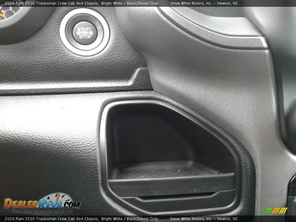 2020 Ram 3500 Tradesman Crew Cab 4x4 Chassis Bright White / Black/Diesel Gray Photo #20