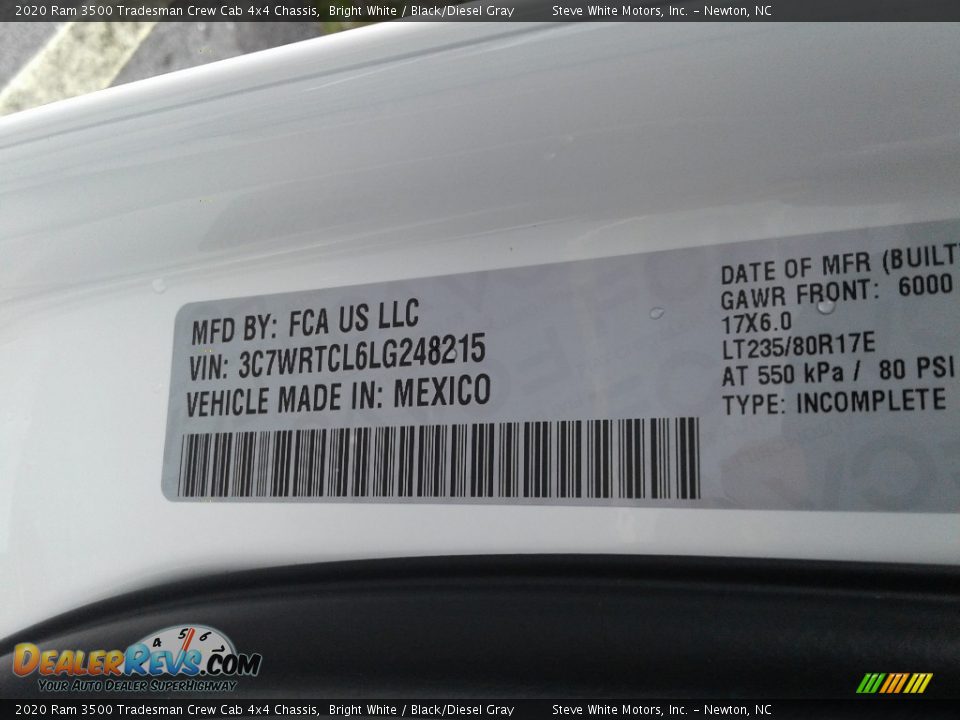 2020 Ram 3500 Tradesman Crew Cab 4x4 Chassis Bright White / Black/Diesel Gray Photo #26
