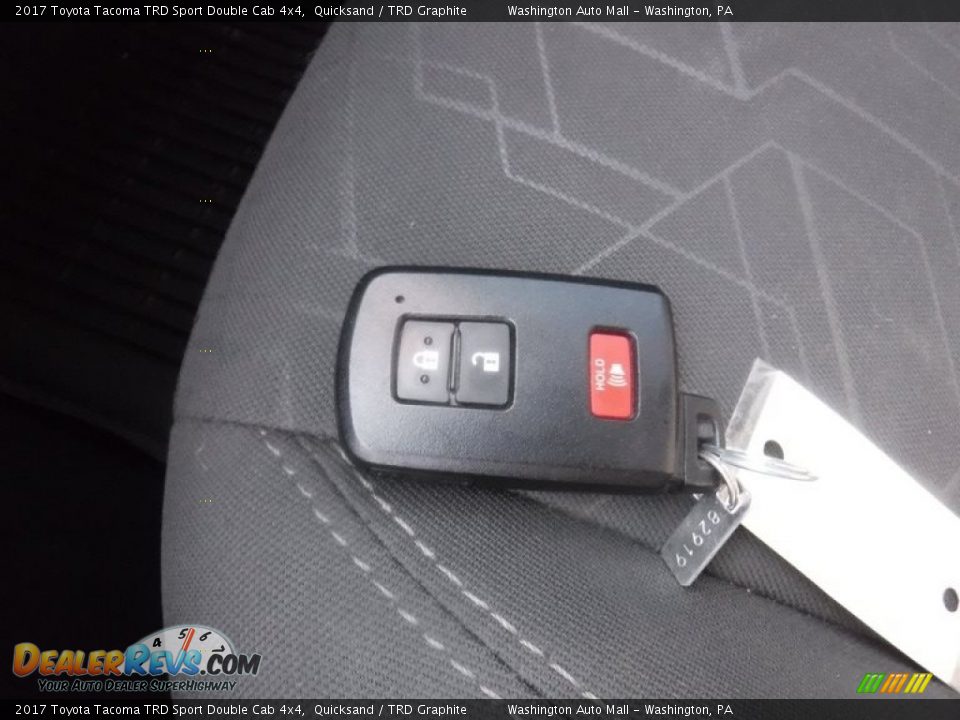2017 Toyota Tacoma TRD Sport Double Cab 4x4 Quicksand / TRD Graphite Photo #32