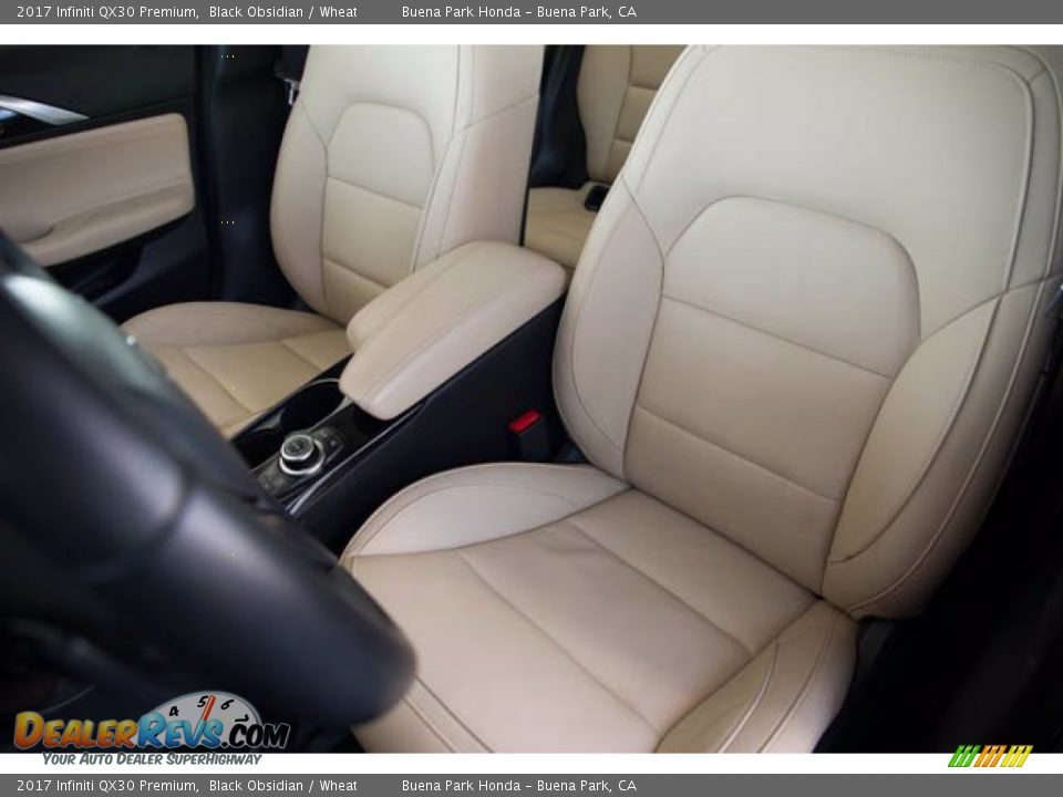 Wheat Interior - 2017 Infiniti QX30 Premium Photo #16