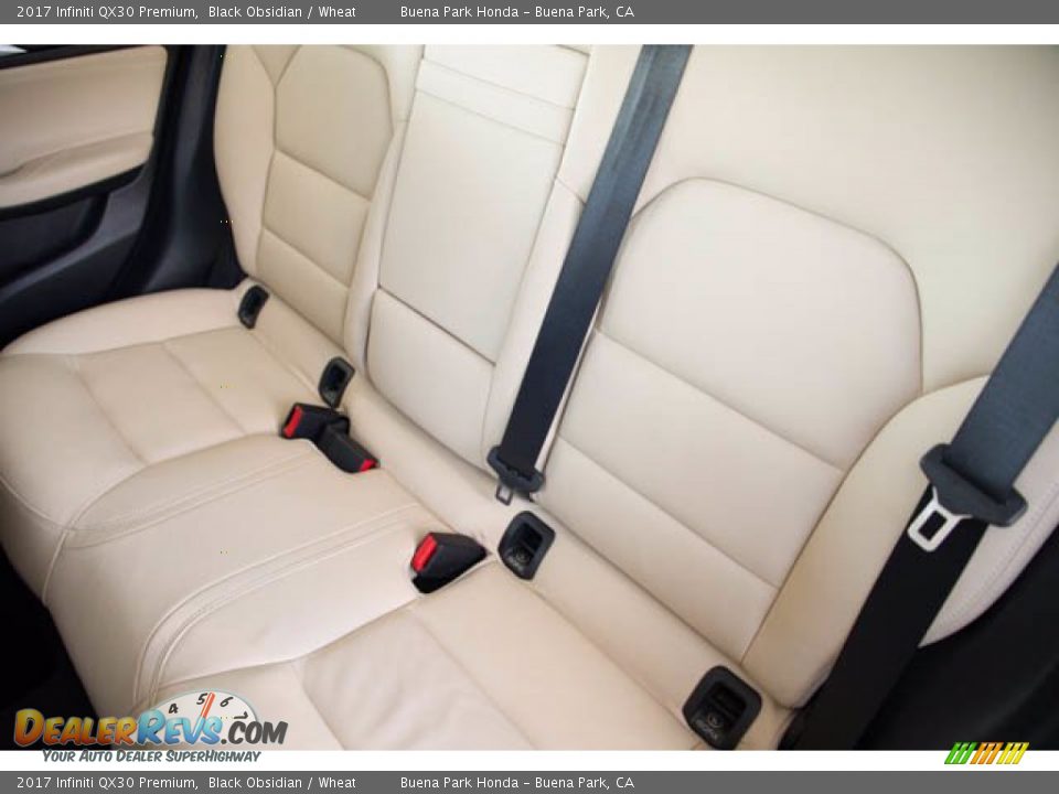 Rear Seat of 2017 Infiniti QX30 Premium Photo #18