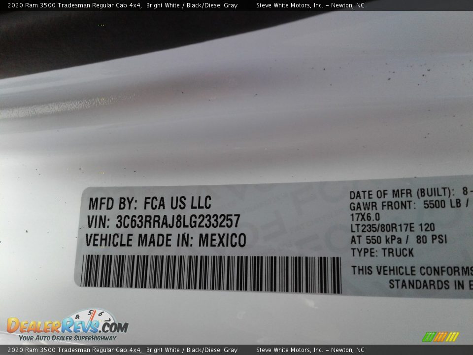 2020 Ram 3500 Tradesman Regular Cab 4x4 Bright White / Black/Diesel Gray Photo #24