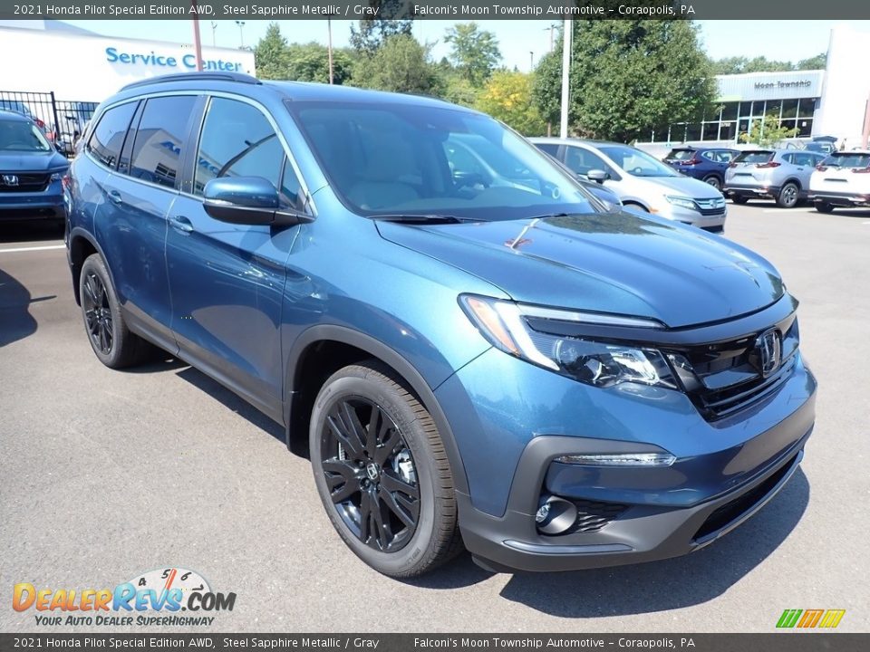 Front 3/4 View of 2021 Honda Pilot Special Edition AWD Photo #5