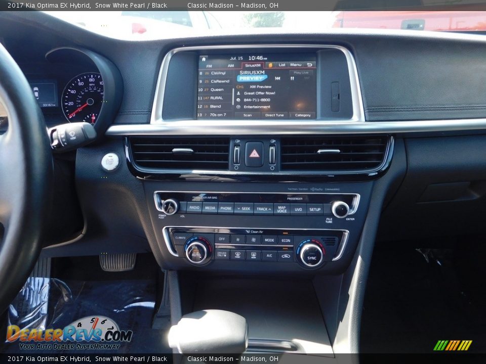 Controls of 2017 Kia Optima EX Hybrid Photo #15