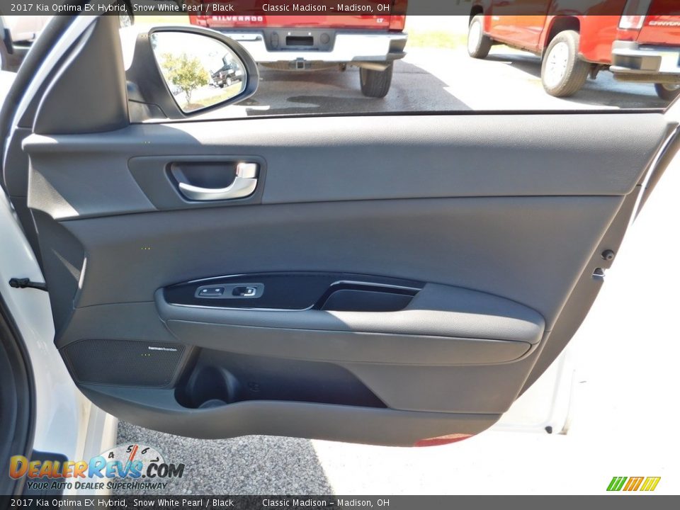 Door Panel of 2017 Kia Optima EX Hybrid Photo #20