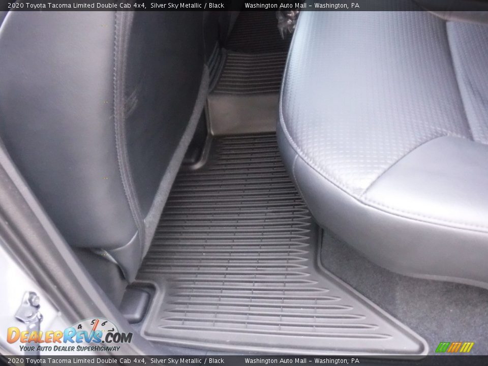 2020 Toyota Tacoma Limited Double Cab 4x4 Silver Sky Metallic / Black Photo #32