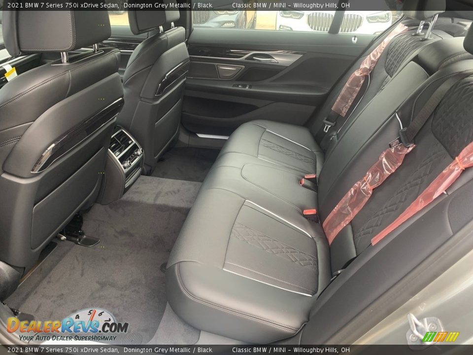 Rear Seat of 2021 BMW 7 Series 750i xDrive Sedan Photo #4