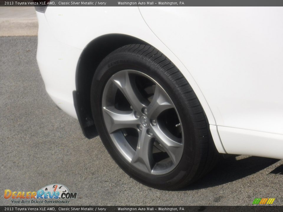 2013 Toyota Venza XLE AWD Classic Silver Metallic / Ivory Photo #9