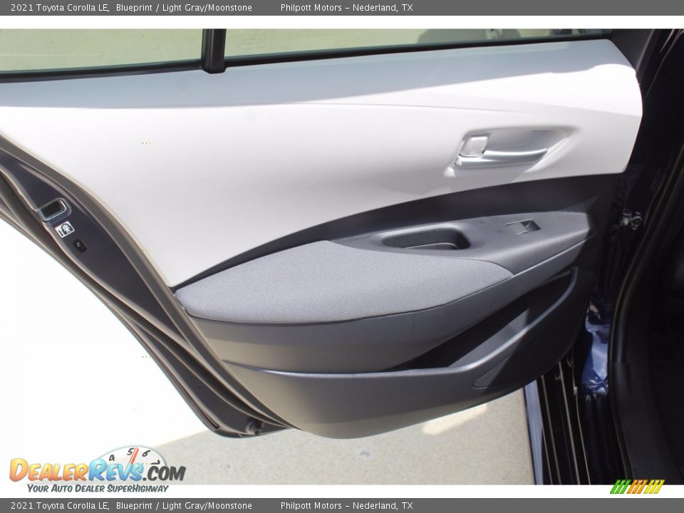 2021 Toyota Corolla LE Blueprint / Light Gray/Moonstone Photo #18