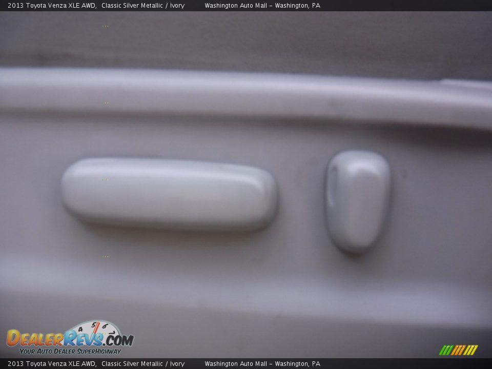 2013 Toyota Venza XLE AWD Classic Silver Metallic / Ivory Photo #22